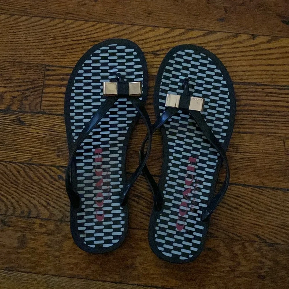 Coach, rubber sandals